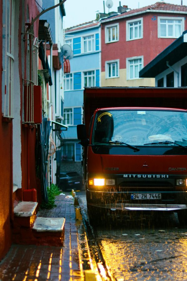 Location camion déménagement : optimiser votre trajet pour étudier