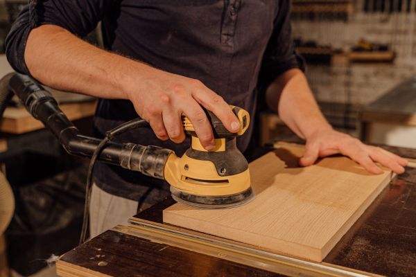 Menuiserie autour de moi : artisans qualifiés à votre écoute