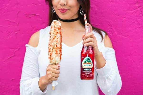 Comment intégrer un écosystème vivant dans une piscine biologique ?