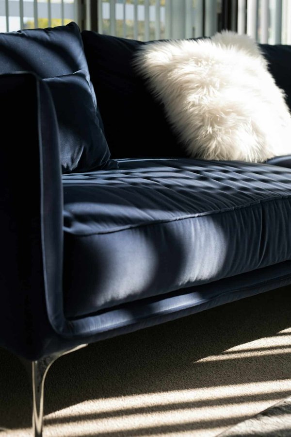 Revivez votre salon avec une housse de canapé et fauteuil