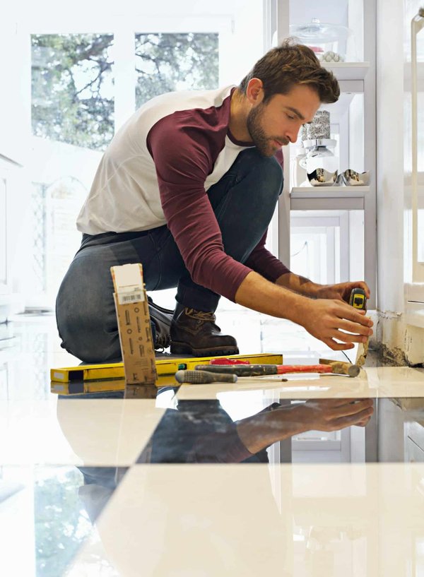 Le choix du carrelage pour la décoration intérieure de votre salon